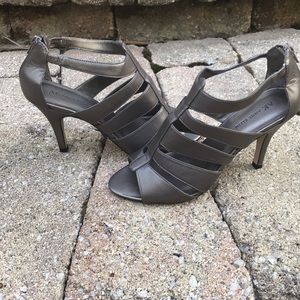 Anne Klein Heels Size 9